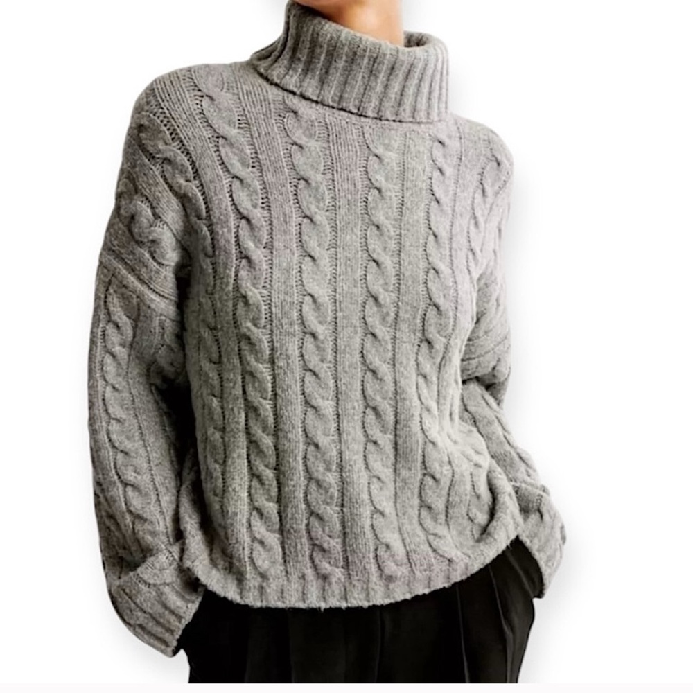 Abercrombie & Fitch Cable Knit Sweater Large Cozy Luxe Quiet Luxury Neutral